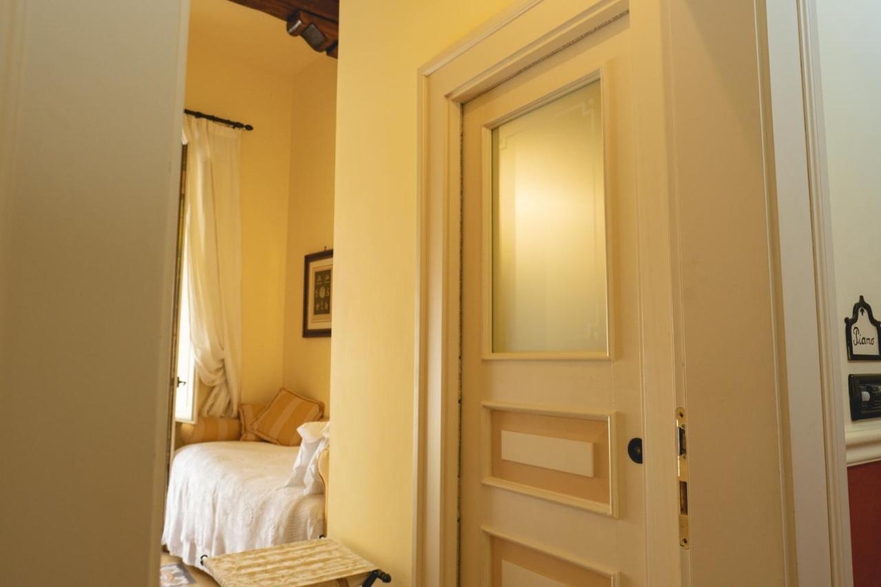 Bed and Breakfast Casa Turchetti Таорміна Екстер'єр фото